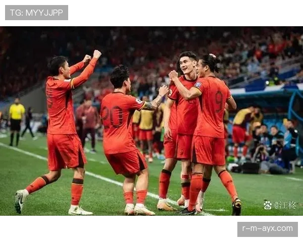 世预赛亚洲区迎来关键战役，球队全力冲击世界杯梦想